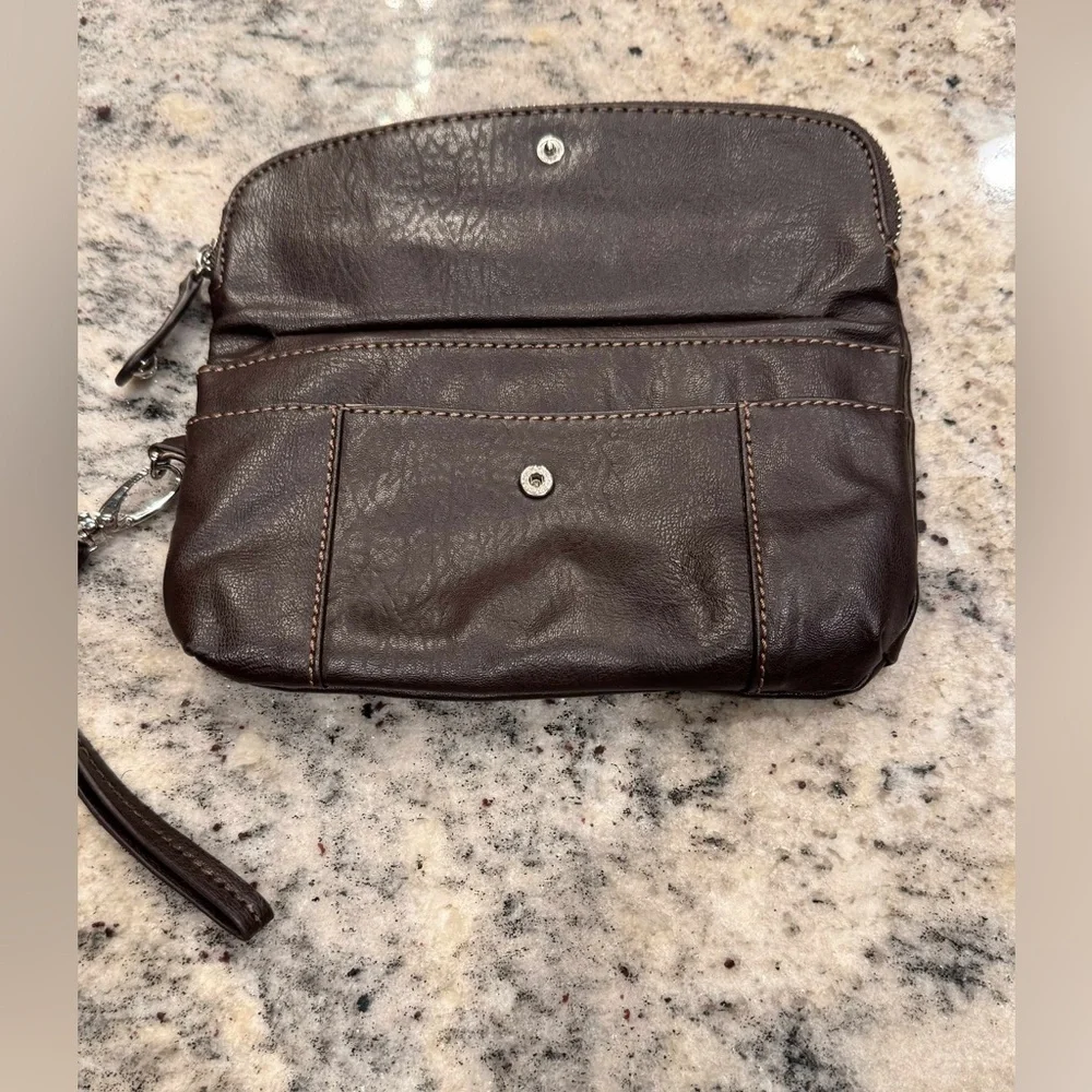 Nine West Dark Brown Leather Wristlet and Pouch set no stains or wear